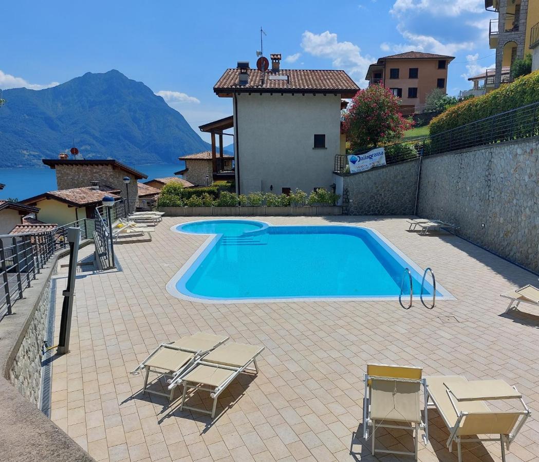 Iseo Lake Villa Con Vista Lago E Piscina Коста Волпино Екстериор снимка